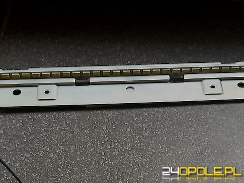 Samsung UE32D4000  Listwa LED Podświetlenie