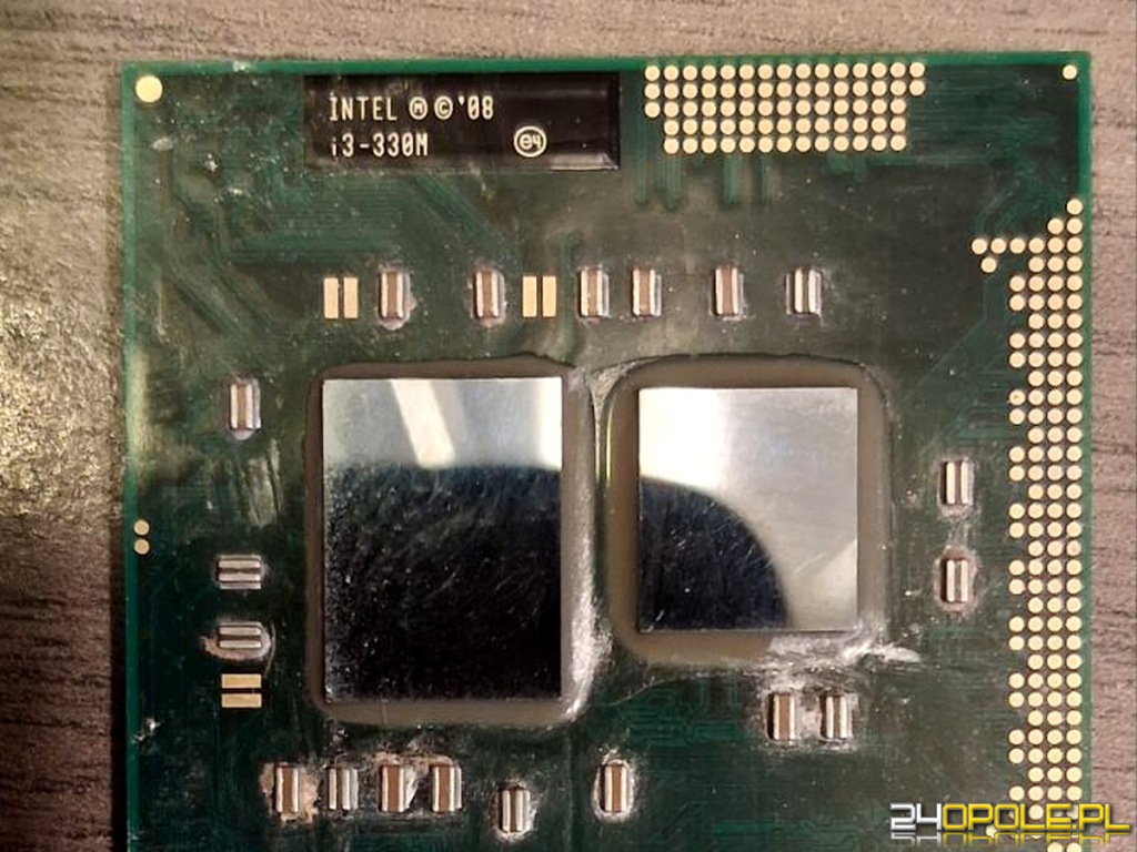Procesor Intel i3-330M 2,13 GHz SLBMD