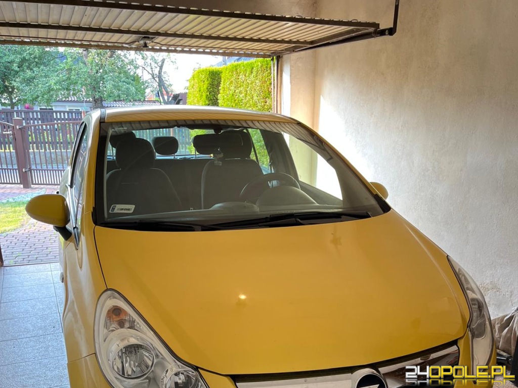 OPEL CORSA 1,0  ,2010