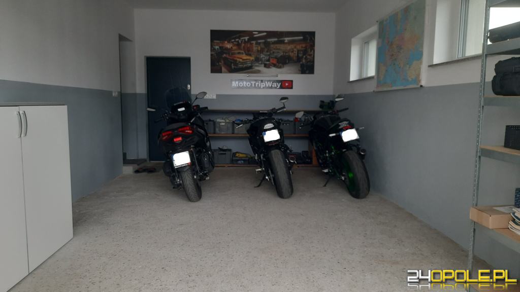 Garaż na motocykle zimowanie wynajem Górki /Opole