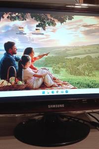 Monitor Samsung Sync Master T220 22'