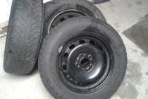 4 opony 15' zimowe + 4 felgi 15' stalowe do ford focus