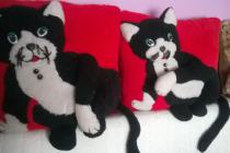 dekoracyjne poduszeczki-kotki