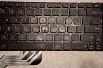 Asus R541U - Klawiatura