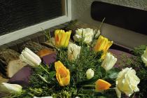 Stroik wielkanocny na nagrobek.