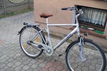 Aluminiowy rower  trekingowy   koła 28 .