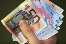 Wir bieten Kredite im Bereich von 6.000 bis 650.500.000 PLN/EUR an.