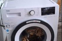 Oddam pralkę nową jak najszybciej proszę o kontakt 