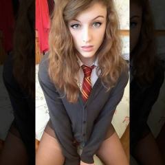 Zostałam sama, wpadniesz?