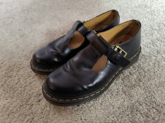 Oryginalne Buty Mary Jane damskie Dr. Martens Polley 14852001