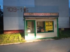 Sprzedam kiosk na Chabrach