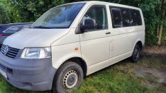 Volkswagen Transporter T5 2004r uszkodzony