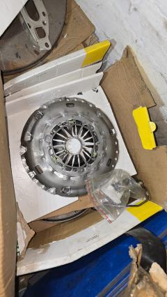 Nowe kompletne sprzęgło