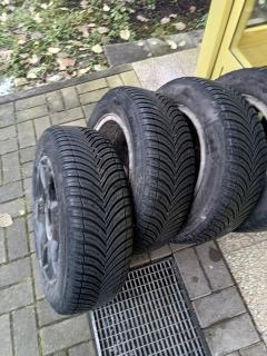 Felgi aluminiowe z oponami r15 195/65  5x112