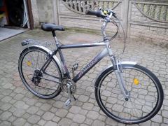 Ładny  rower trekingowy  ,  koła 28 . Wyprzedaż