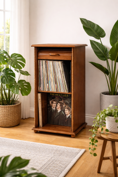 Drewniana szafka  regał na płyty winylowe