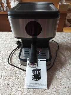 Ekspres ciśnieniowy do kawy 