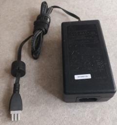 Zasilacz sieciowy HP model 0950-4401