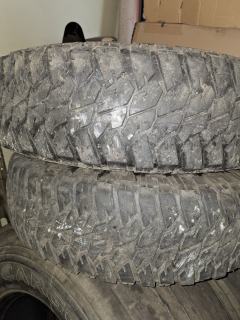 Sprzedam opony Goodyear Wrangler MT/R 235/85 R 16