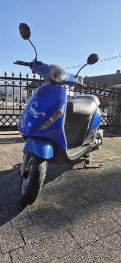  Piaggio 