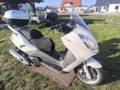 Skuter 400 cm3 Peugeot