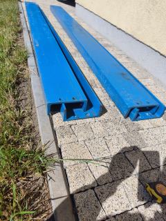 Ceownik stalowy 2650x180x70x10 4 sztuki