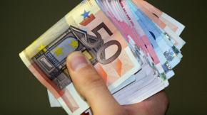 Wir bieten Kredite im Bereich von 6.000 bis 650.500.000 PLN/EUR an.