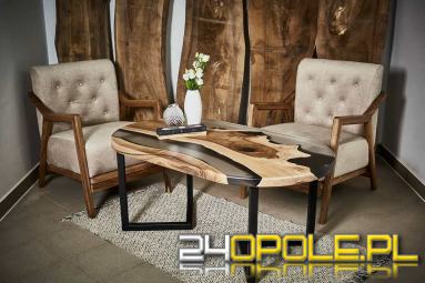 Stół epoksydowy INFINITY - Orzech i szara żywica - Producent Flow Form