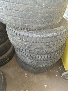 Sprzedam 4 opony 265/65 R17